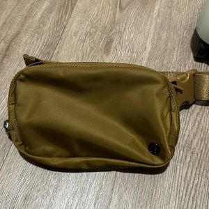 Lululemon belt bag